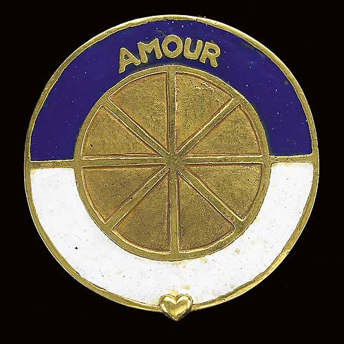 Poudrier rond en bronze - �Amour, roi de ton coeur�